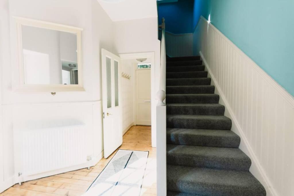 Factors House - A Comfy Cottage In Countryside Park With Wifi And Access To Bar And Pool 珀斯 外观 照片