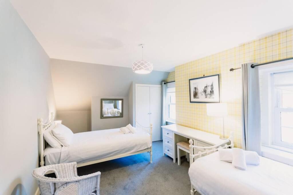 Factors House - A Comfy Cottage In Countryside Park With Wifi And Access To Bar And Pool 珀斯 外观 照片